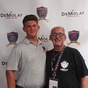 Meet your Posher, Jason